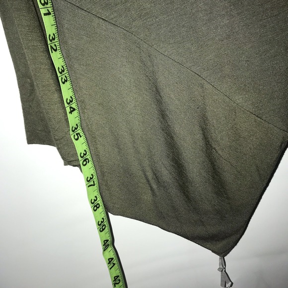 AFFLICTION Black Premium Women's Dress Top Medium T Shirt HYDRO Green Motors - Picture 9 of 9